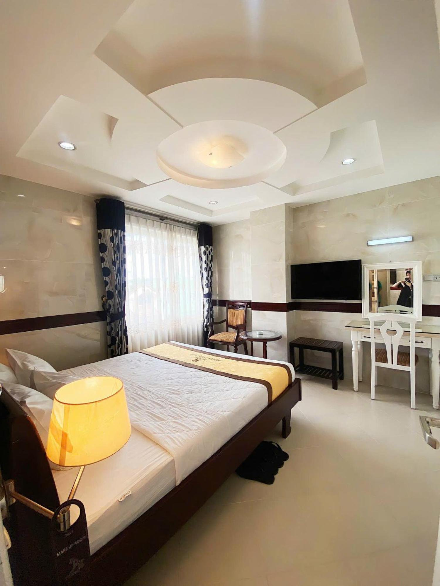 Hoang Thanh Thuy Airport Hotel 2 - Gan Am Thuc Dem Cho Hoang Hoa Tham Ho Chi Minh Zewnętrze zdjęcie