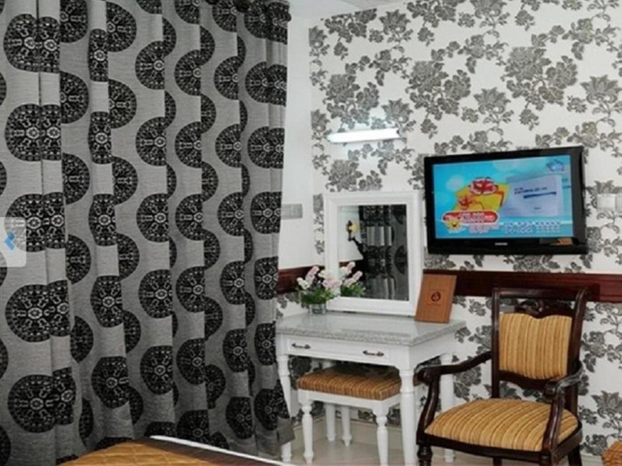 Hoang Thanh Thuy Airport Hotel 2 - Gan Am Thuc Dem Cho Hoang Hoa Tham Ho Chi Minh Zewnętrze zdjęcie